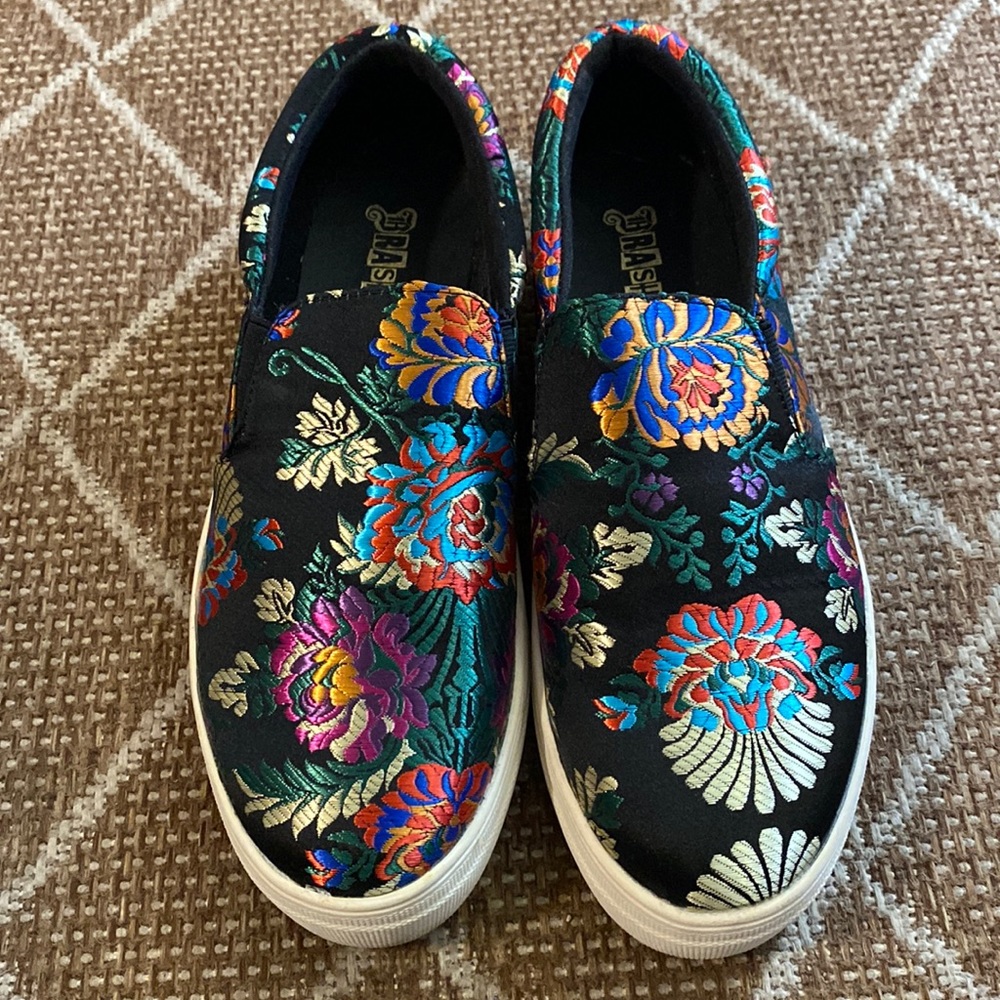 Brash canvas and silk slip on